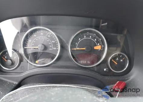 2014 Jeep Compass Latitude z USA, uszkodzony, nr VIN 1C4NJDEB2ED689012